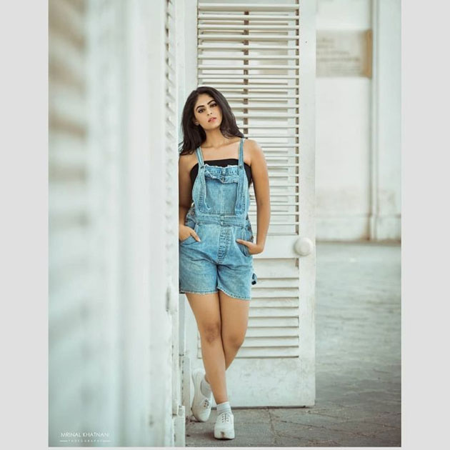 Pallak Lalwani Instagram Pics